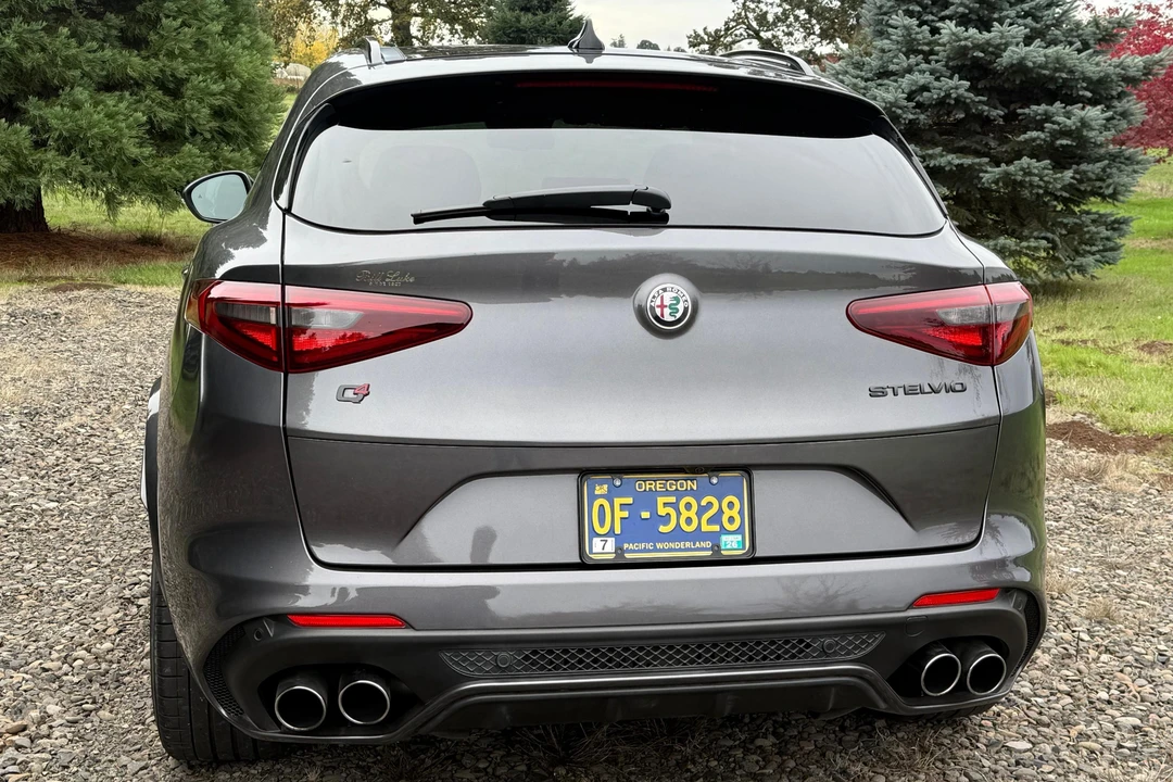 2023 Alfa Romeo Stelvio Quadrifoglio - Image 5 of 31