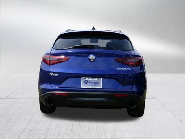 2023 Alfa Romeo Stelvio - Image 4 of 20