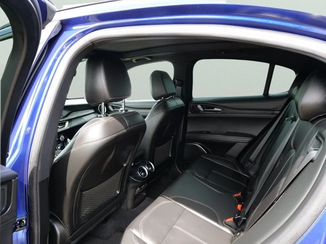 2023 Alfa Romeo Stelvio - Image 13 of 20