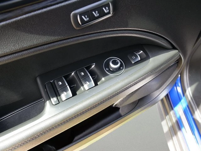 2023 Alfa Romeo Stelvio - Image 16 of 20