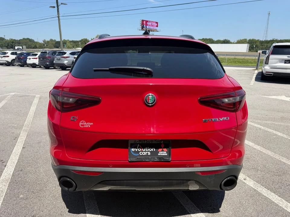 2023 Alfa Romeo Stelvio - Image 3 of 9