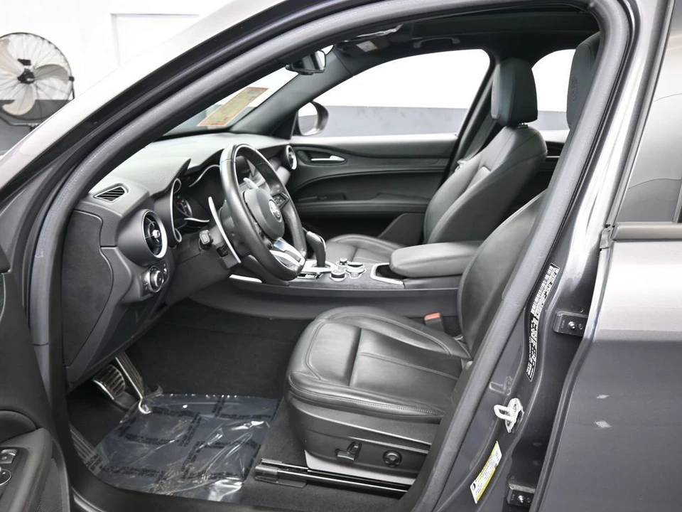 2023 Alfa Romeo Stelvio - Image 12 of 12