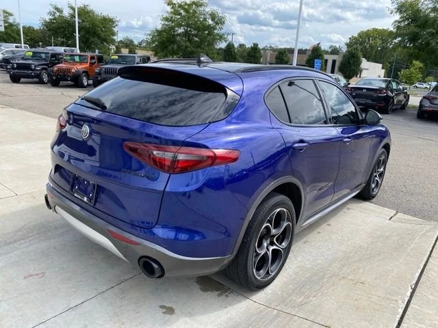 2023 Alfa Romeo Stelvio - Image 3 of 20