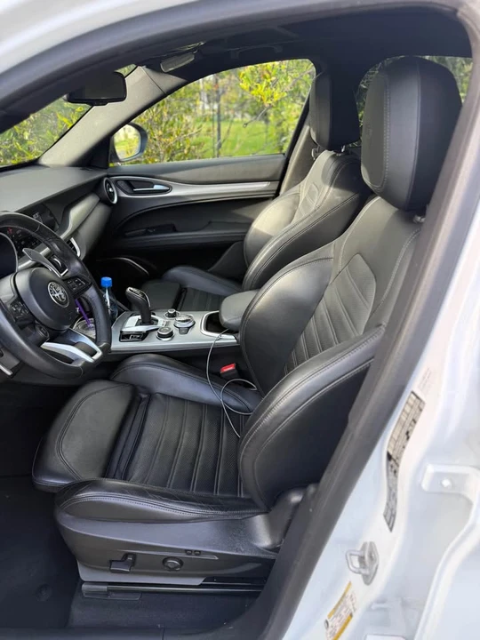2023 Alfa Romeo Stelvio - Image 6 of 6