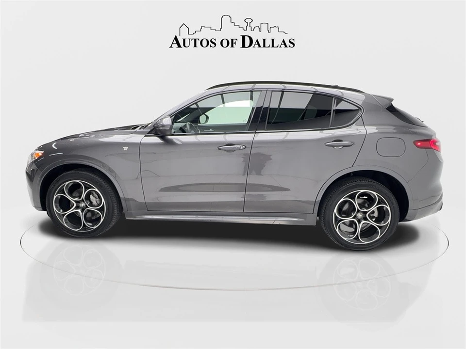 2023 Alfa Romeo Stelvio - Image 6 of 12