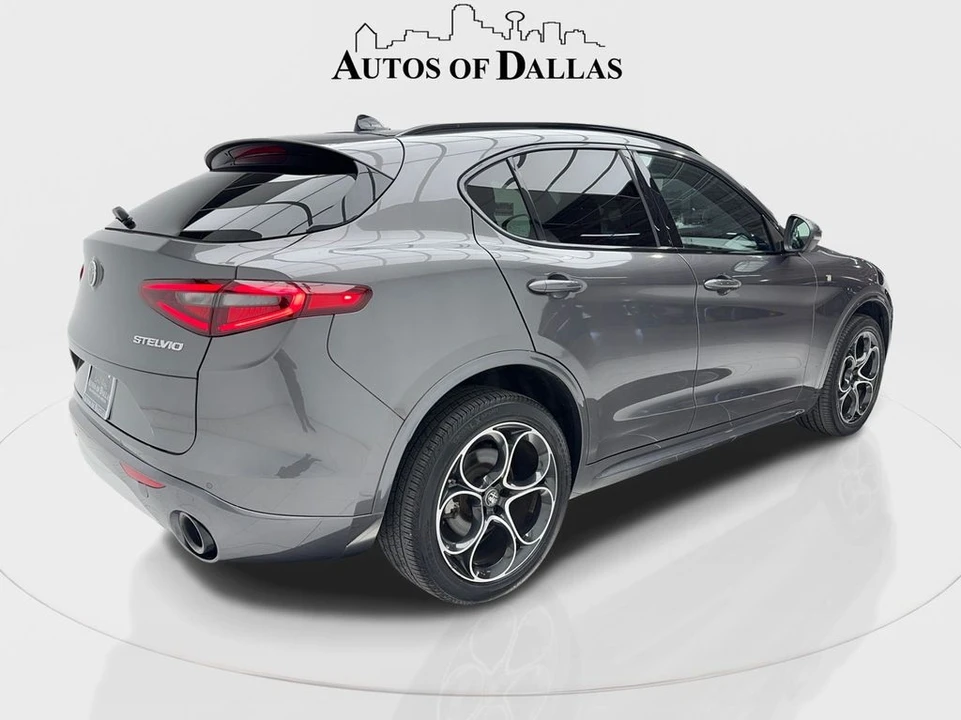 2023 Alfa Romeo Stelvio - Image 9 of 21