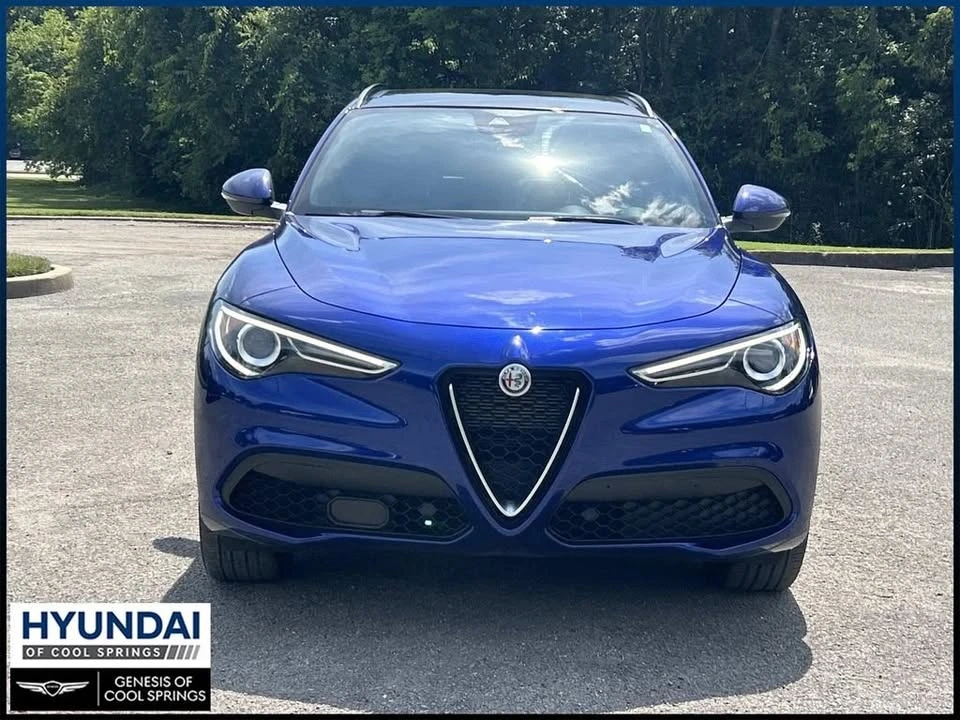 2023 Alfa Romeo Stelvio - Image 2 of 20