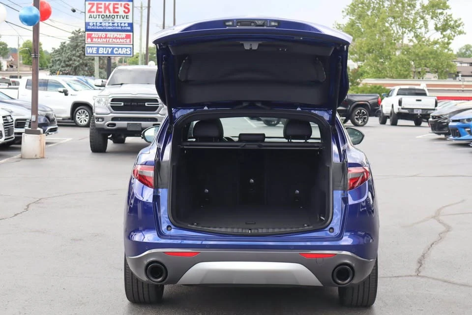 2023 Alfa Romeo Stelvio - Image 18 of 20