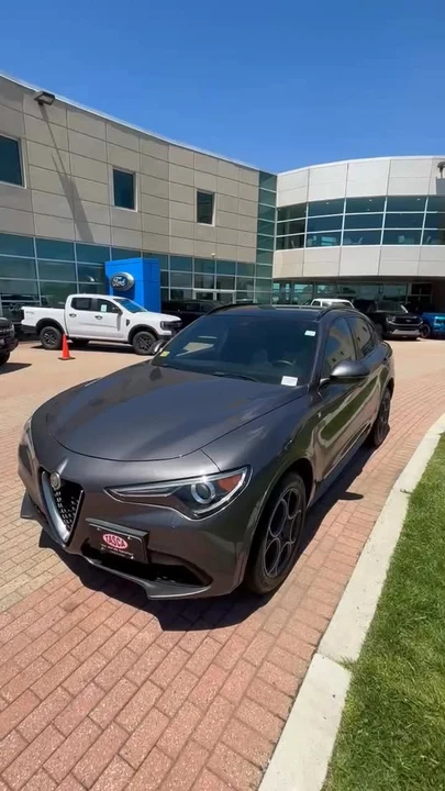 2023 Alfa Romeo Stelvio - Image 12 of 12