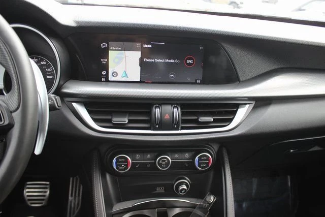 2023 Alfa Romeo Stelvio - Image 4 of 20