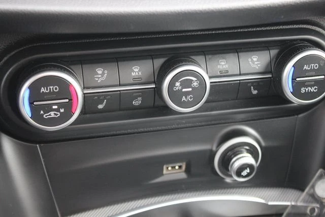 2023 Alfa Romeo Stelvio - Image 9 of 20