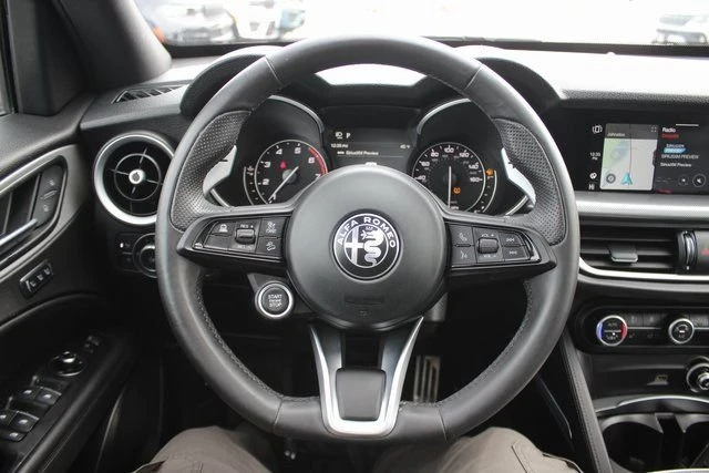 2023 Alfa Romeo Stelvio - Image 14 of 20