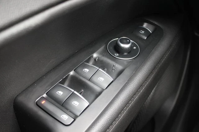 2023 Alfa Romeo Stelvio - Image 19 of 20