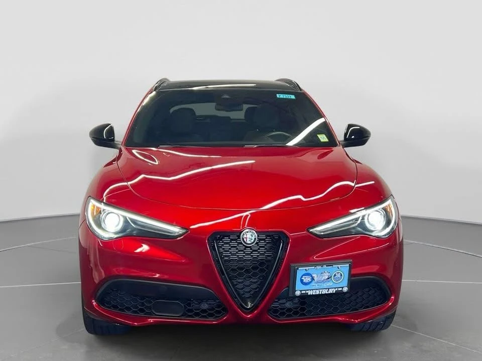2023 Alfa Romeo Stelvio - Image 2 of 20