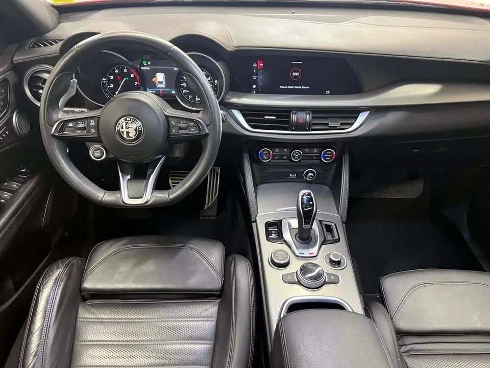 2023 Alfa Romeo Stelvio - Image 9 of 20