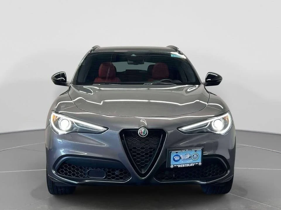 2023 Alfa Romeo Stelvio - Image 2 of 20