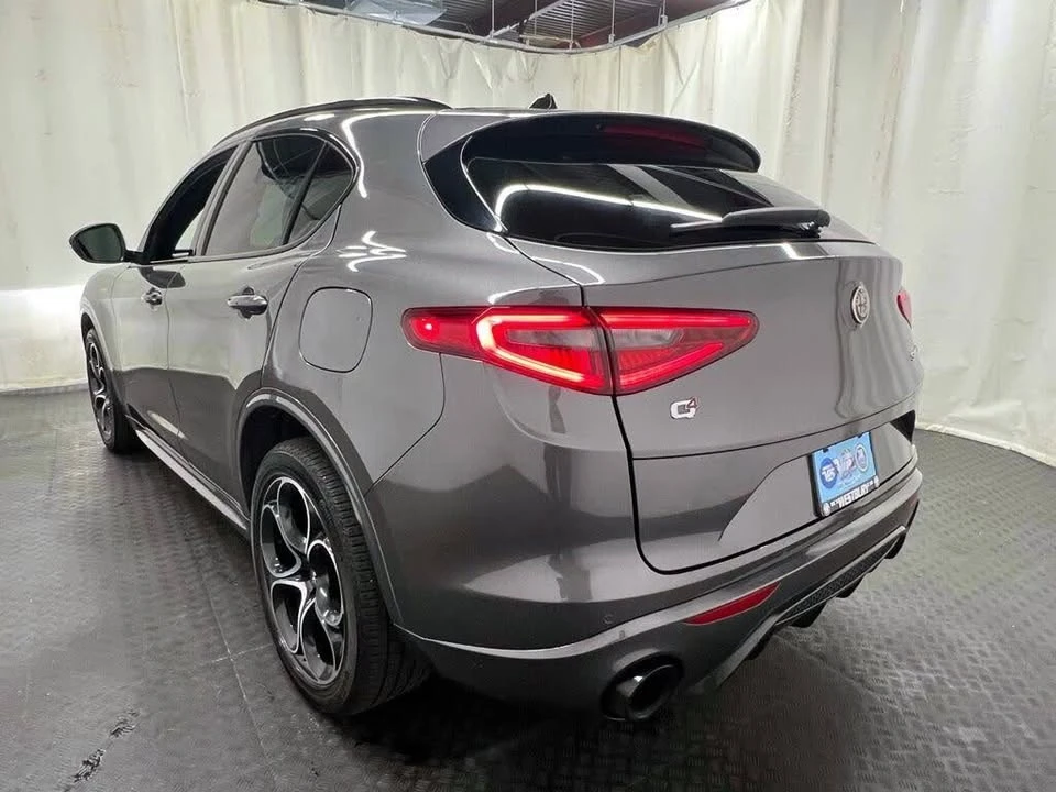 2023 Alfa Romeo Stelvio - Image 7 of 20