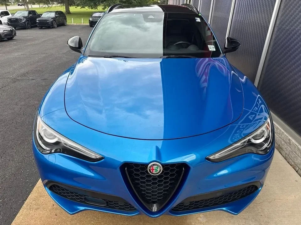 2023 Alfa Romeo Stelvio - Image 3 of 20