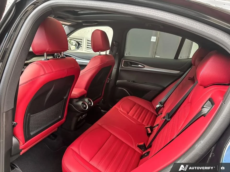 2023 Alfa Romeo Stelvio - Image 7 of 8