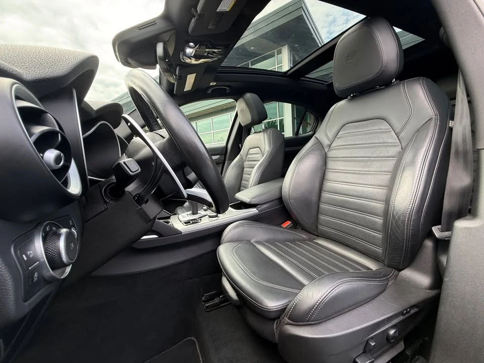 2023 Alfa Romeo Stelvio - Image 8 of 20
