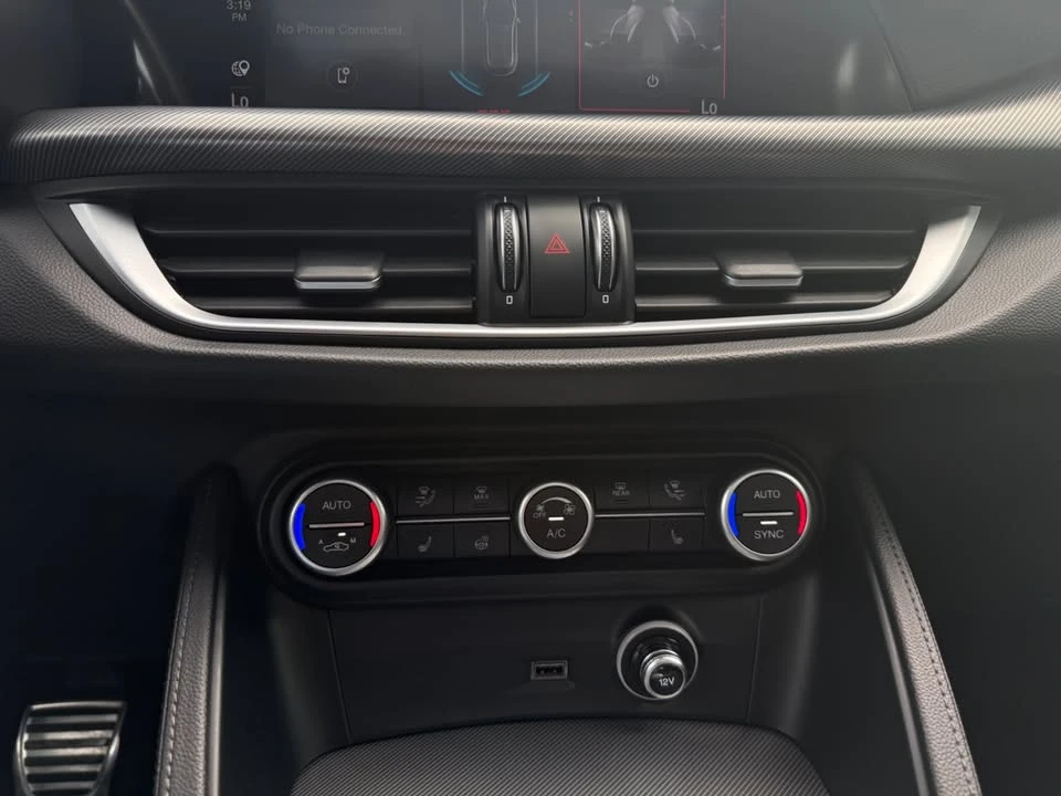2023 Alfa Romeo Stelvio - Image 12 of 20