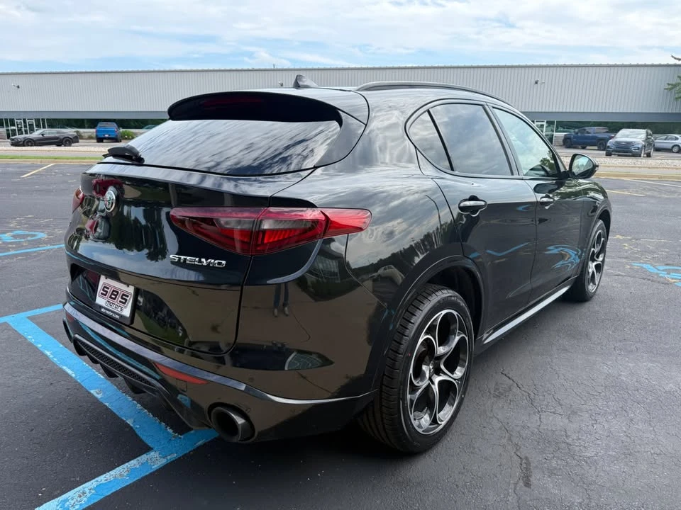 2023 Alfa Romeo Stelvio - Image 6 of 20