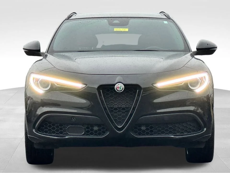 2023 Alfa Romeo Stelvio - Image 2 of 20