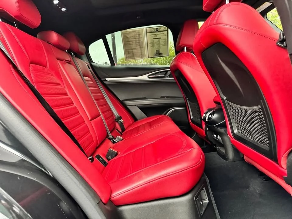 2023 Alfa Romeo Stelvio - Image 14 of 20