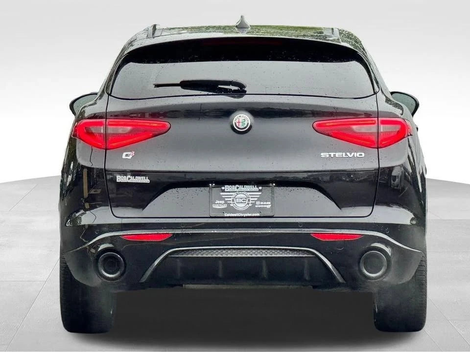2023 Alfa Romeo Stelvio - Image 6 of 20
