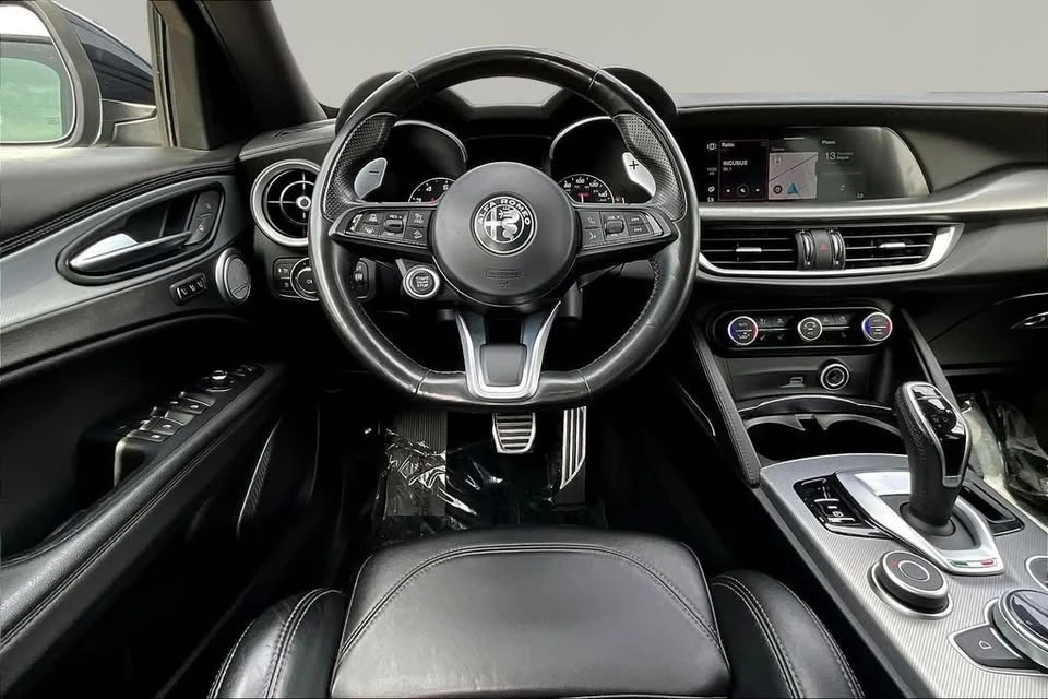 2023 Alfa Romeo Stelvio - Image 8 of 20