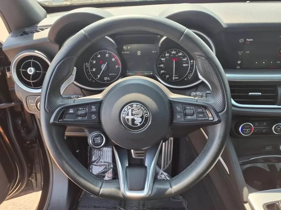 2023 Alfa Romeo Stelvio - Image 9 of 13