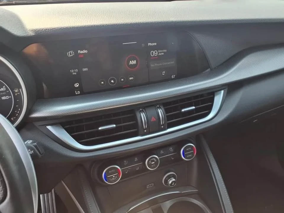2023 Alfa Romeo Stelvio - Image 10 of 13
