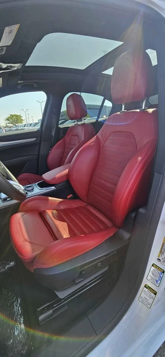 2023 Alfa Romeo Stelvio - Image 13 of 15