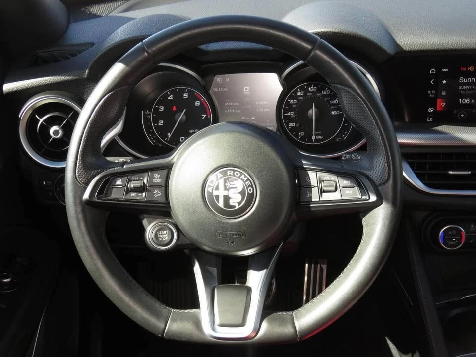 2023 Alfa Romeo Stelvio - Image 12 of 12