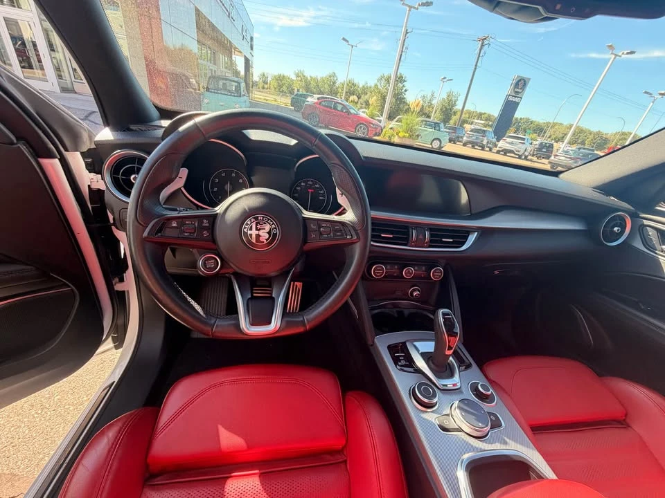 2023 Alfa Romeo Stelvio - Image 6 of 8