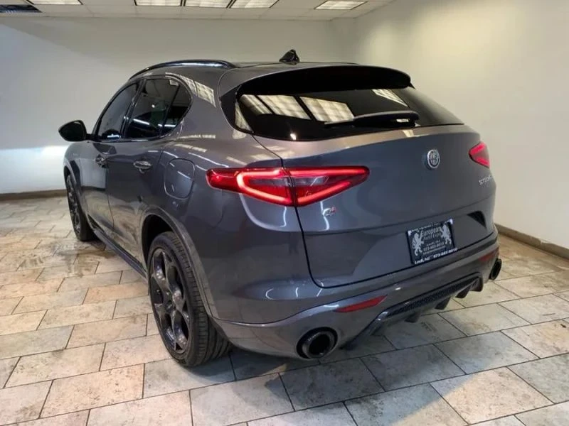 2023 Alfa Romeo Stelvio - Image 6 of 12