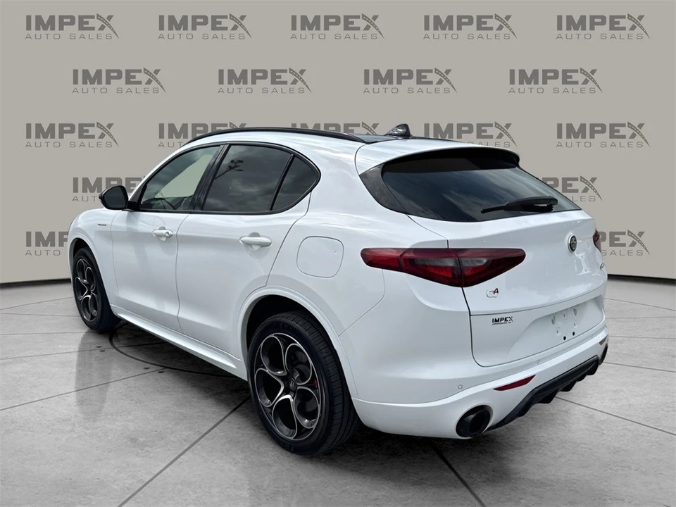 2023 Alfa Romeo Stelvio - Image 3 of 12