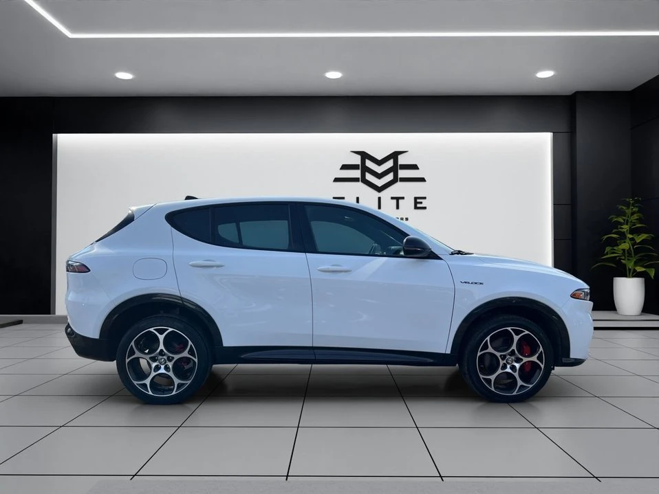 2023 Alfa Romeo Tonale - Image 9 of 20