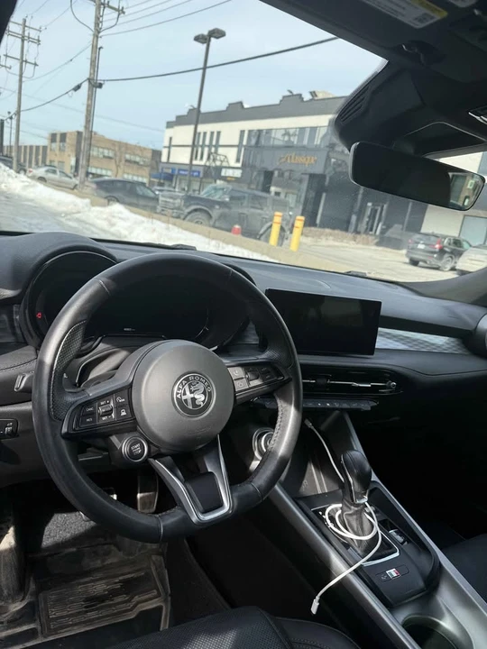 2023 Alfa Romeo Stelvio - Image 8 of 8