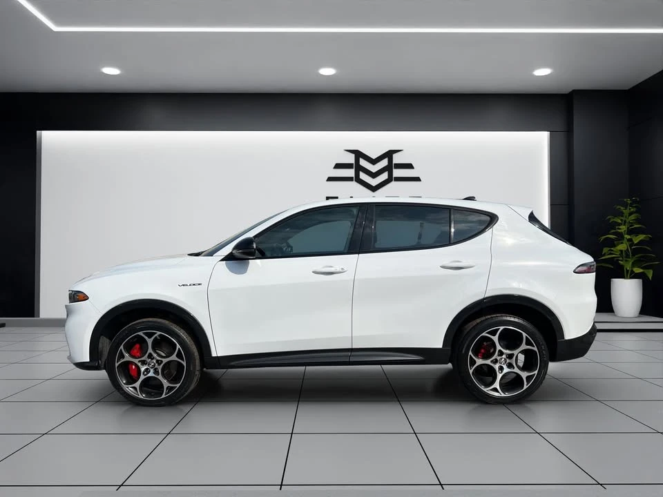 2023 Alfa Romeo Tonale - Image 5 of 20