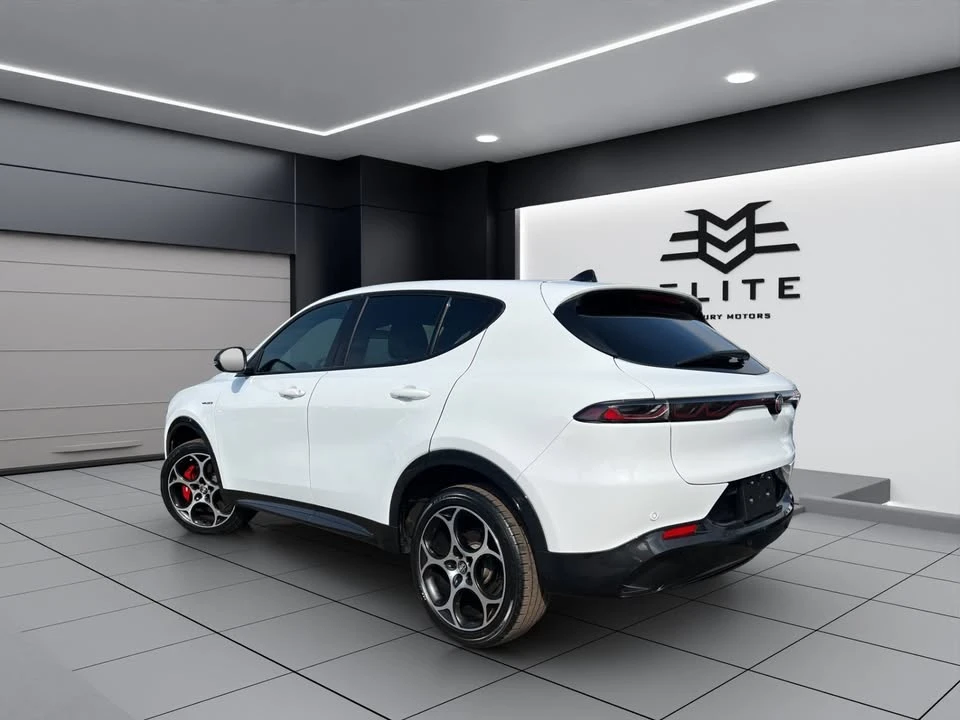 2023 Alfa Romeo Tonale - Image 6 of 20