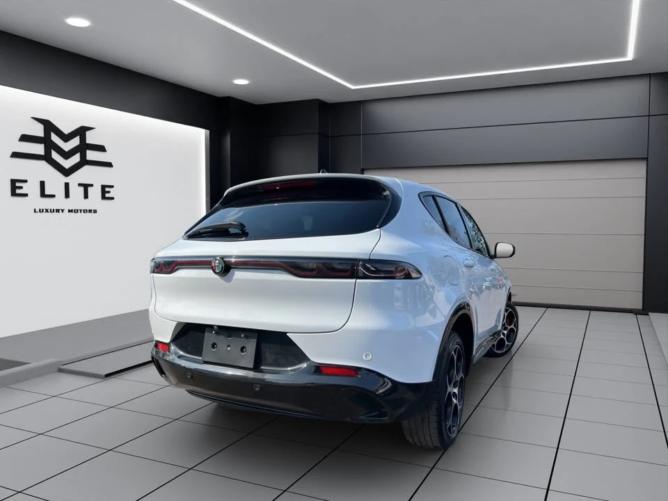 2023 Alfa Romeo Tonale - Image 11 of 20