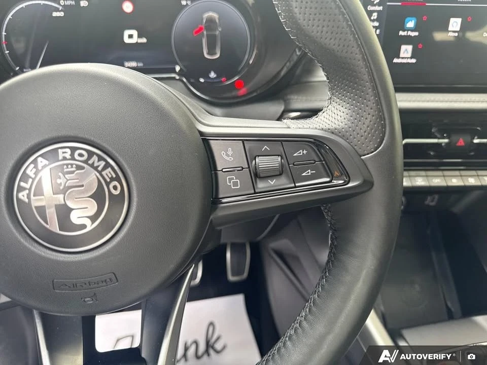2023 Alfa Romeo Tonale - Image 13 of 20