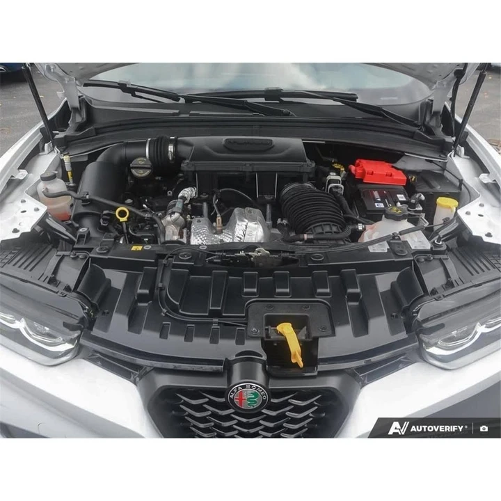 2023 Alfa Romeo Tonale - Image 8 of 20