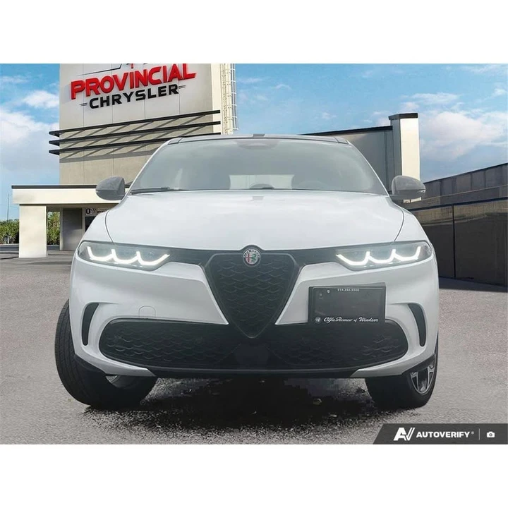 2023 Alfa Romeo Tonale - Image 2 of 20