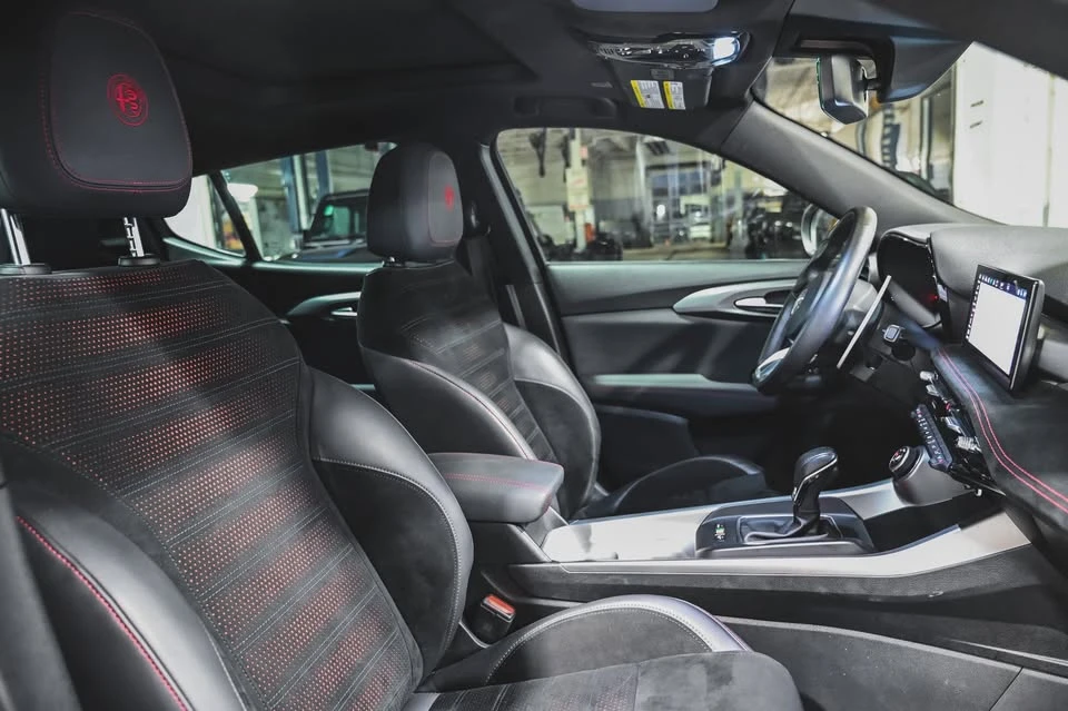 2023 Alfa Romeo Tonale - Image 14 of 17