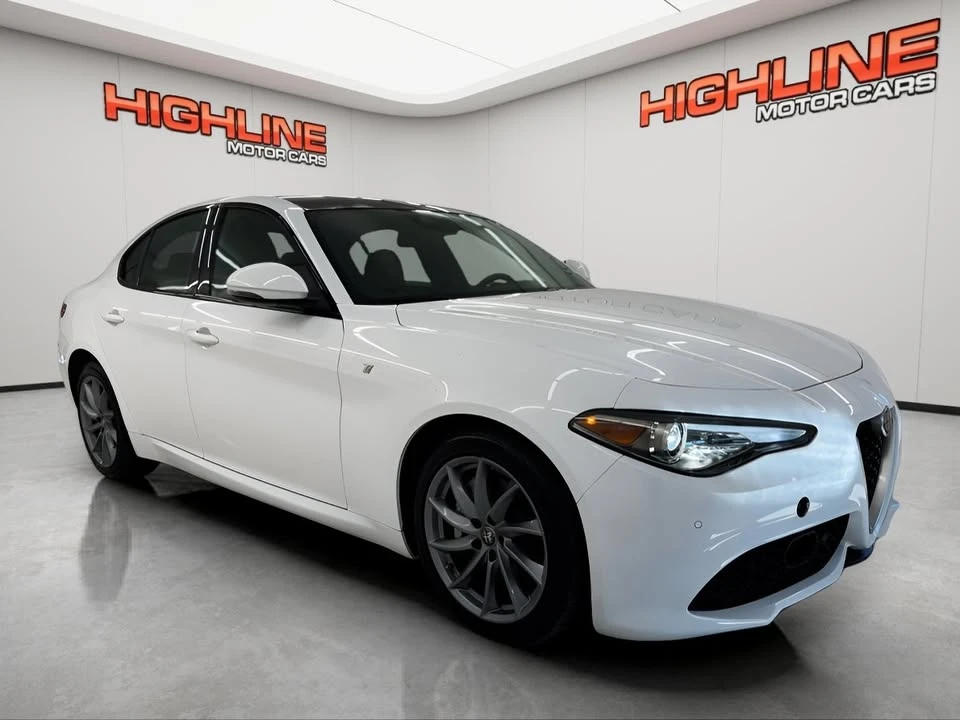 2023 Alfa Romeo Giulia - Image 3 of 20