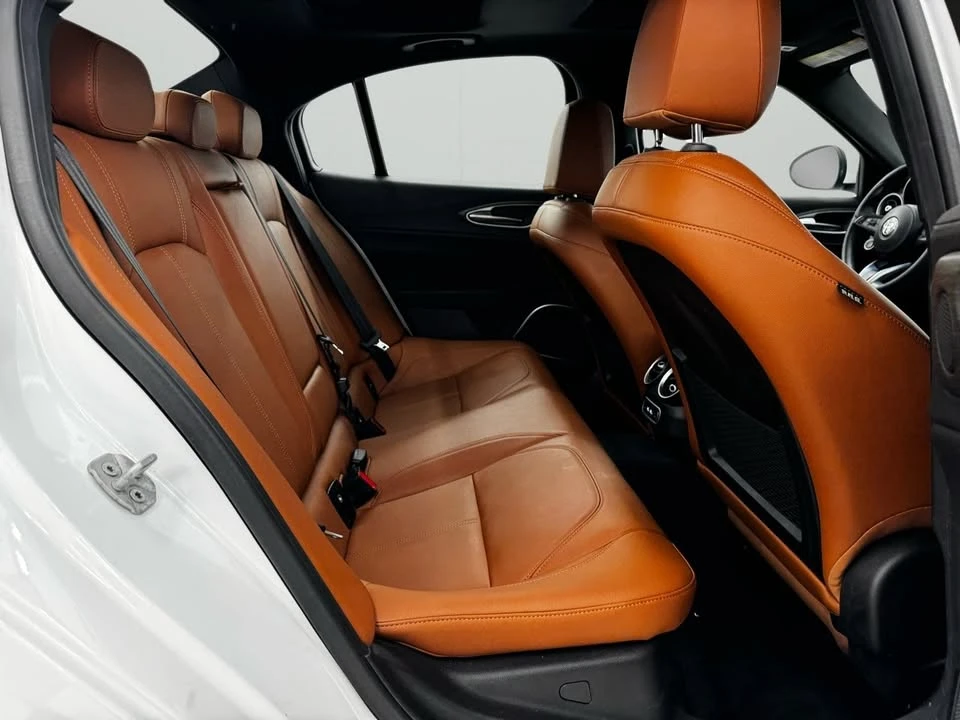 2023 Alfa Romeo Giulia - Image 18 of 20