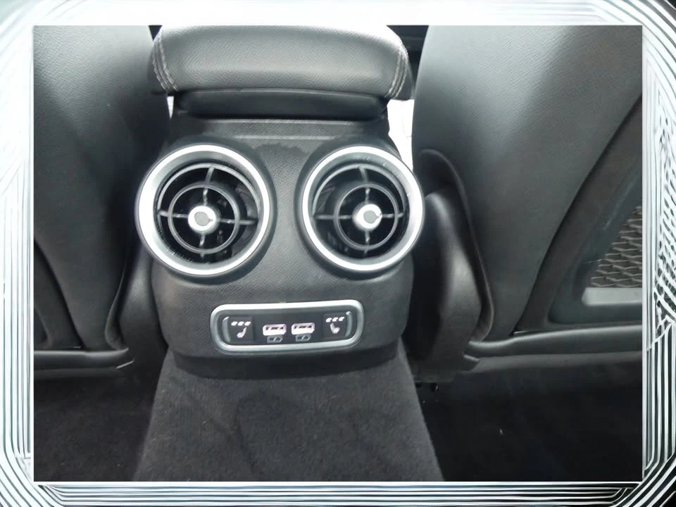 2023 Alfa Romeo Giulia - Image 16 of 20