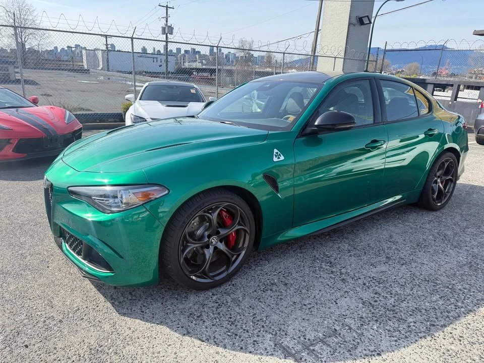 2023 Alfa Romeo Giulia - Image 4 of 17